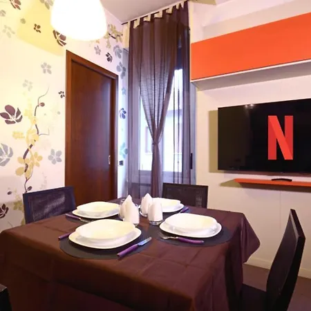Cenisio - Corso Sempione Accogliente Mansarda Di Design *